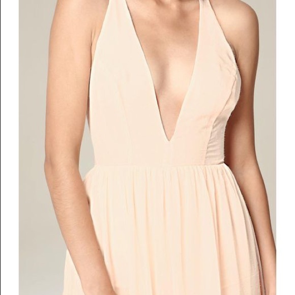 Bebe Deep V Blush Maxi Dress - Picture 3 of 6