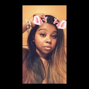 Meet your Posher, Ashley