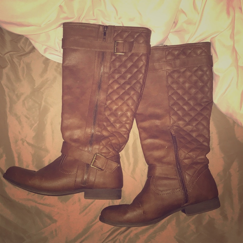 Brown mid-calf boots