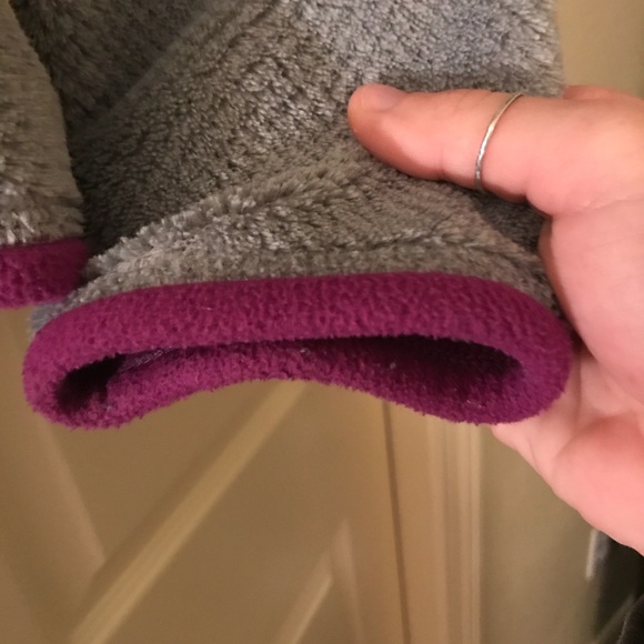 Women’s Patagonia pullover - Picture 2 of 5