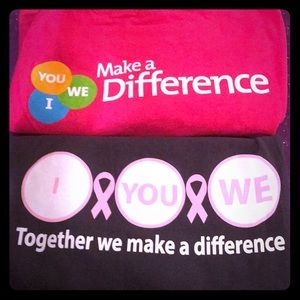 🎗2 T-shirt’s worn once size XL🎗