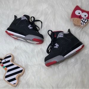 Unisex | Jordan Retro 4 Black/Red sz 5