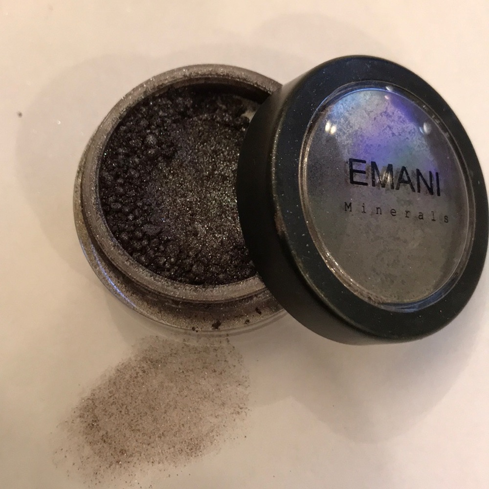 👑”Starlight” #176 EMANI crushed minerals color dust - Picture 2 of 6