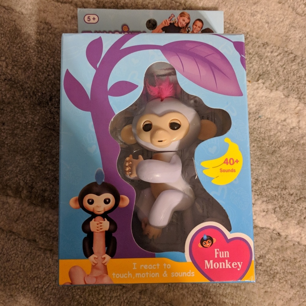 White Happy Monkey 🐒"Fingerling"