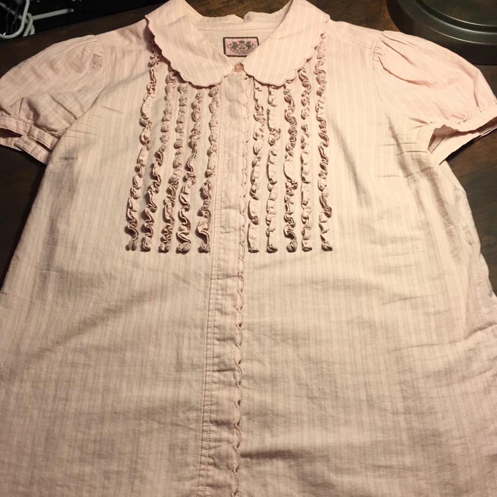 Adorable millennial pink juicy shirt