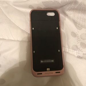 Rose Gold Mophie case