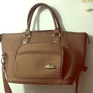 American flyer brown shoulder and carry on bag
