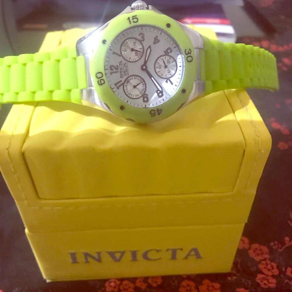 Lime green invicta watch