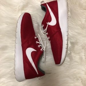 Nike Roshes