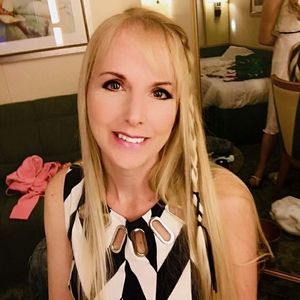 Meet your Posher, Meredith lynn