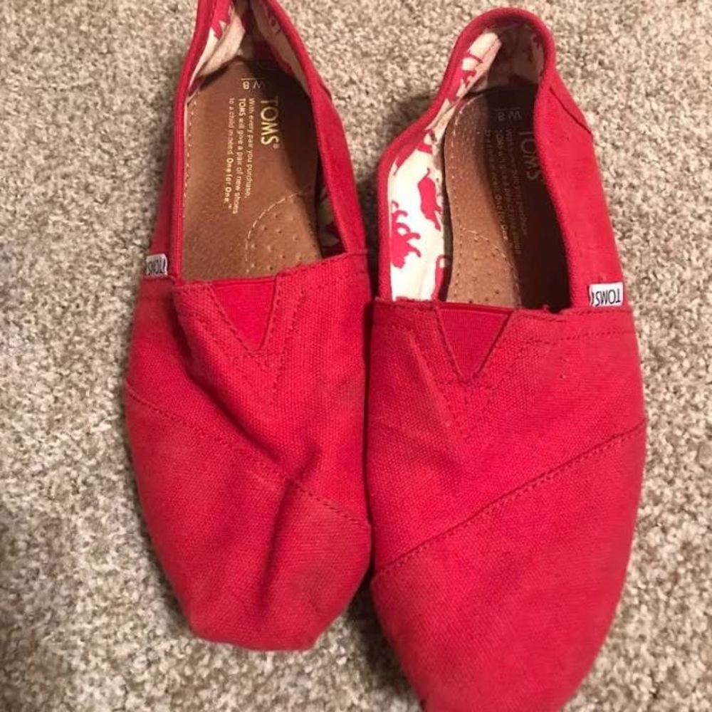 Red Toms