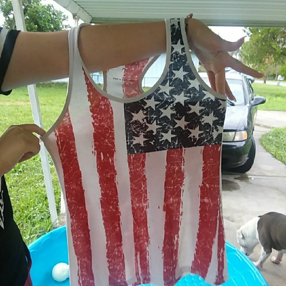 Miami style amer flag tank
