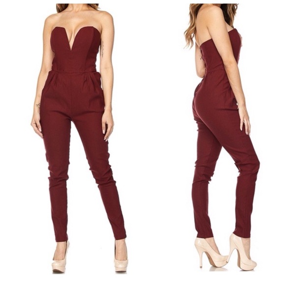 •LAST ”Kendall” Burgundy Sweetheart Jumpsuit (L) - Picture 3 of 3