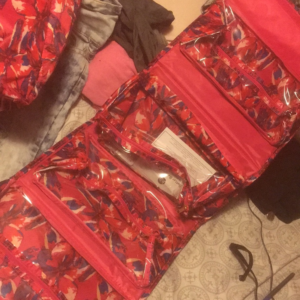Joy mangano large tote and organizer