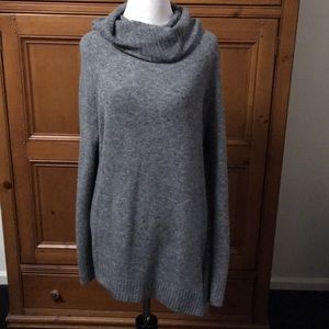 Abercrombie sweater