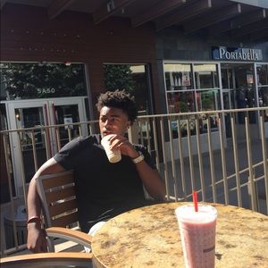 Meet your Posher, Will