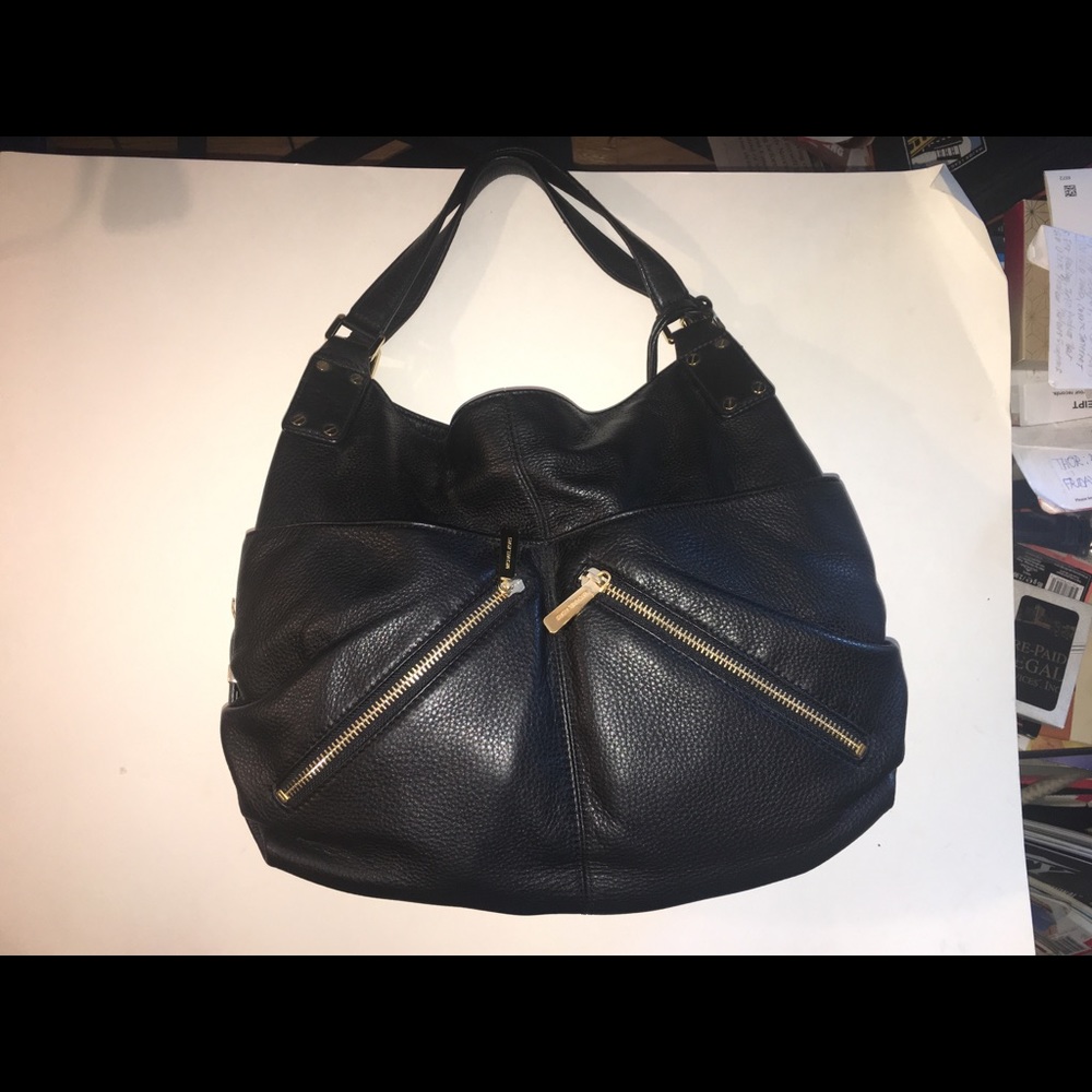 Michael Kors shoulder purse in Black