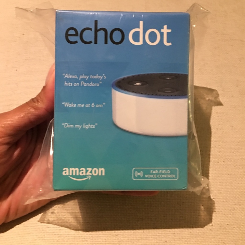 *Brand New Unopened* 2nd Gen Amazon Echo Dot