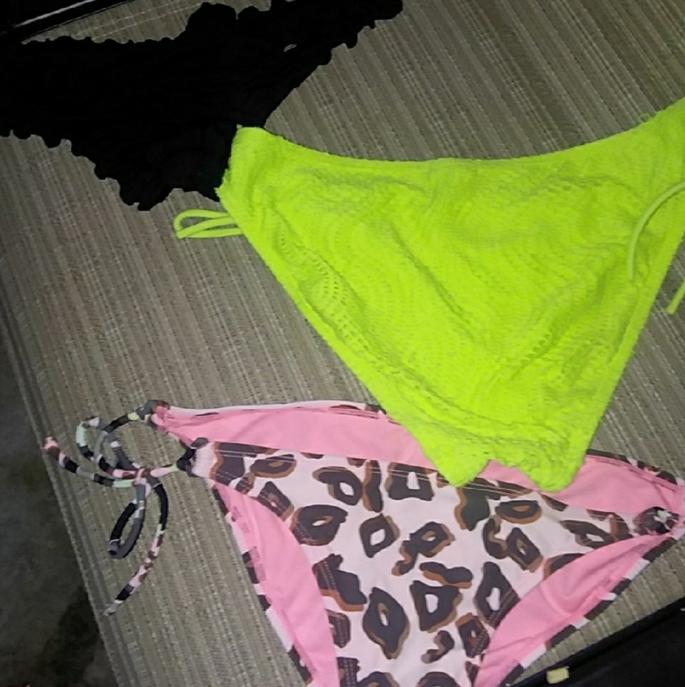 Bathing suit bottoms