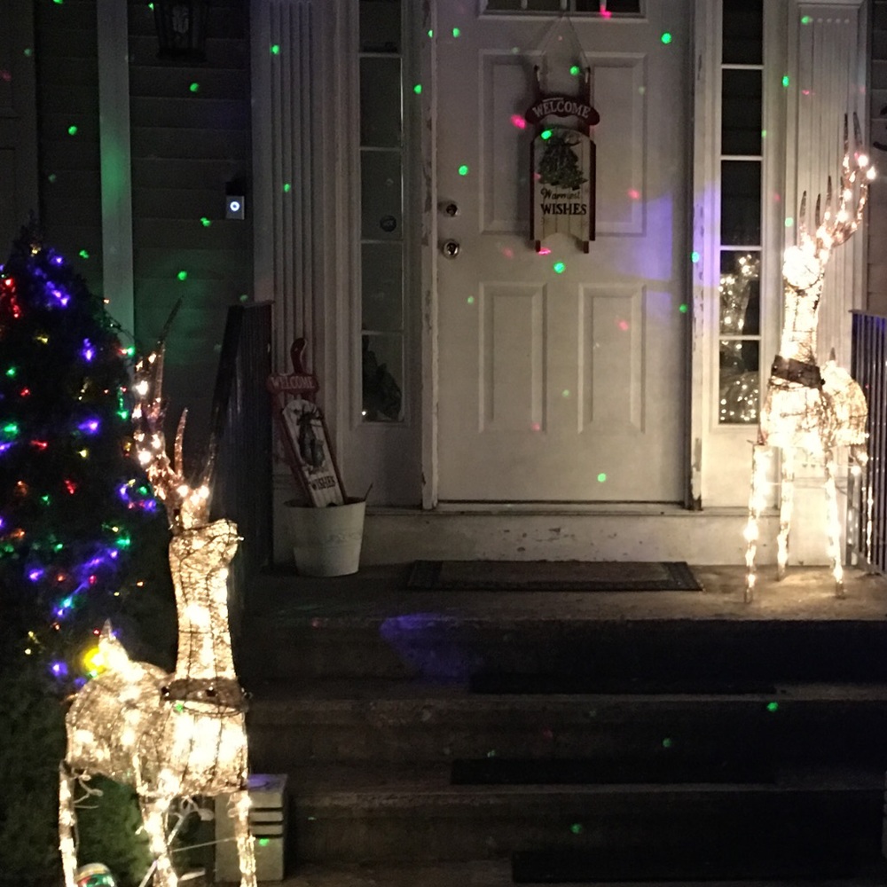 Meet your Posher, Chrysoula