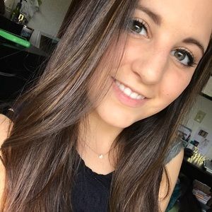 Meet your Posher, Marissa