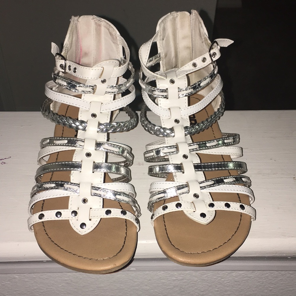 ****SOLD****White and Silver sandals