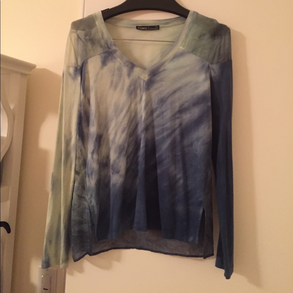 Fun long sleeved blouse!