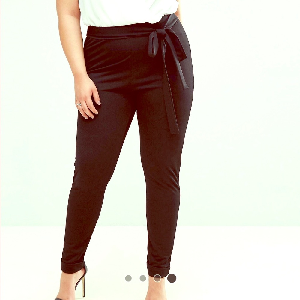 🕓LAST CHANCE🕖Plus Size Skinny Dress Pants.