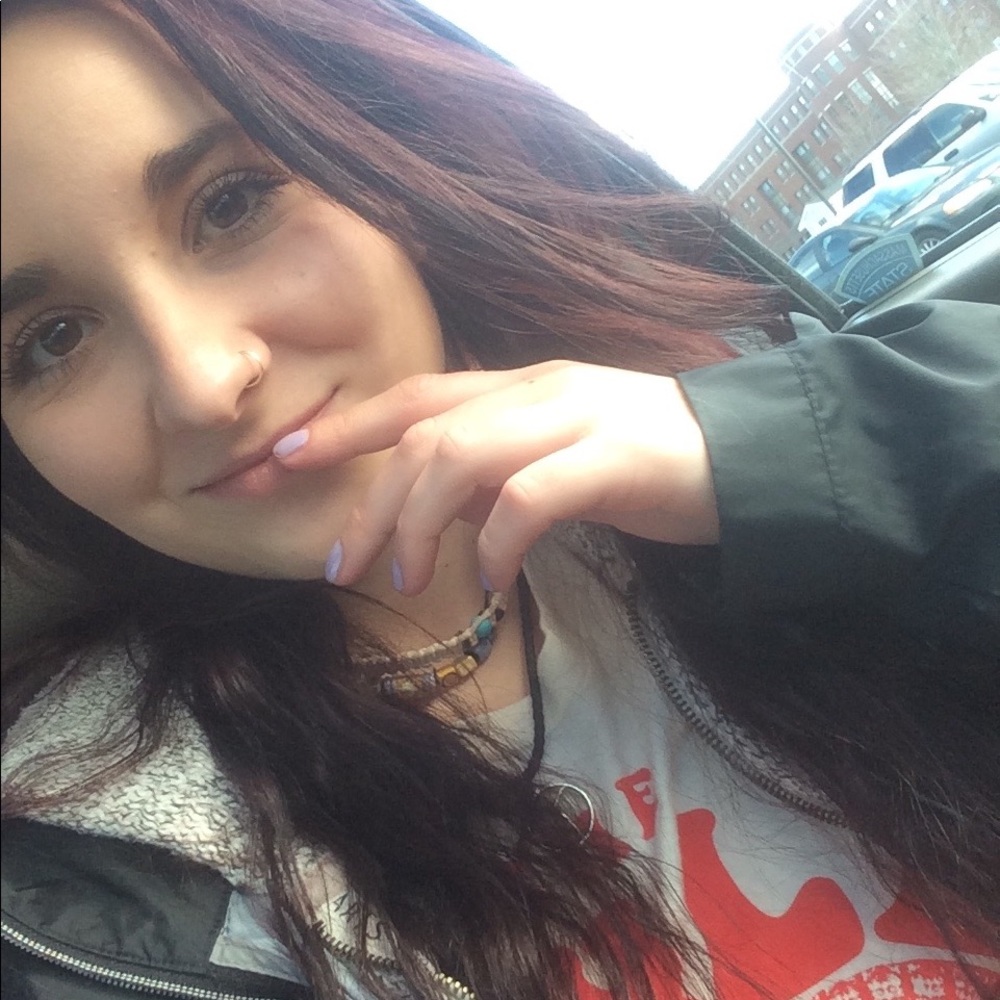 Meet your Posher, Cailey