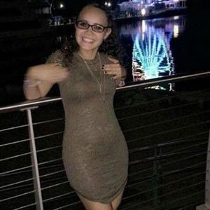 Meet your Posher, Brianna