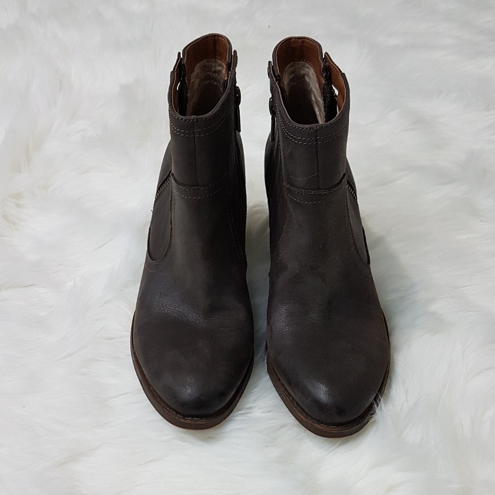 🚫SOLD🛇 Lucky Brand Eugenia Bootie - Picture 2 of 7