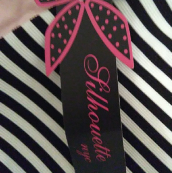 SOLD Bodycon Skirt 26" - Picture 4 of 5