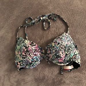 Victoria’s Secret Swimsuit Top