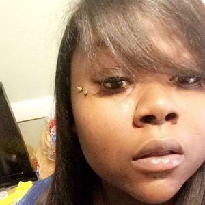 Meet your Posher, Imani