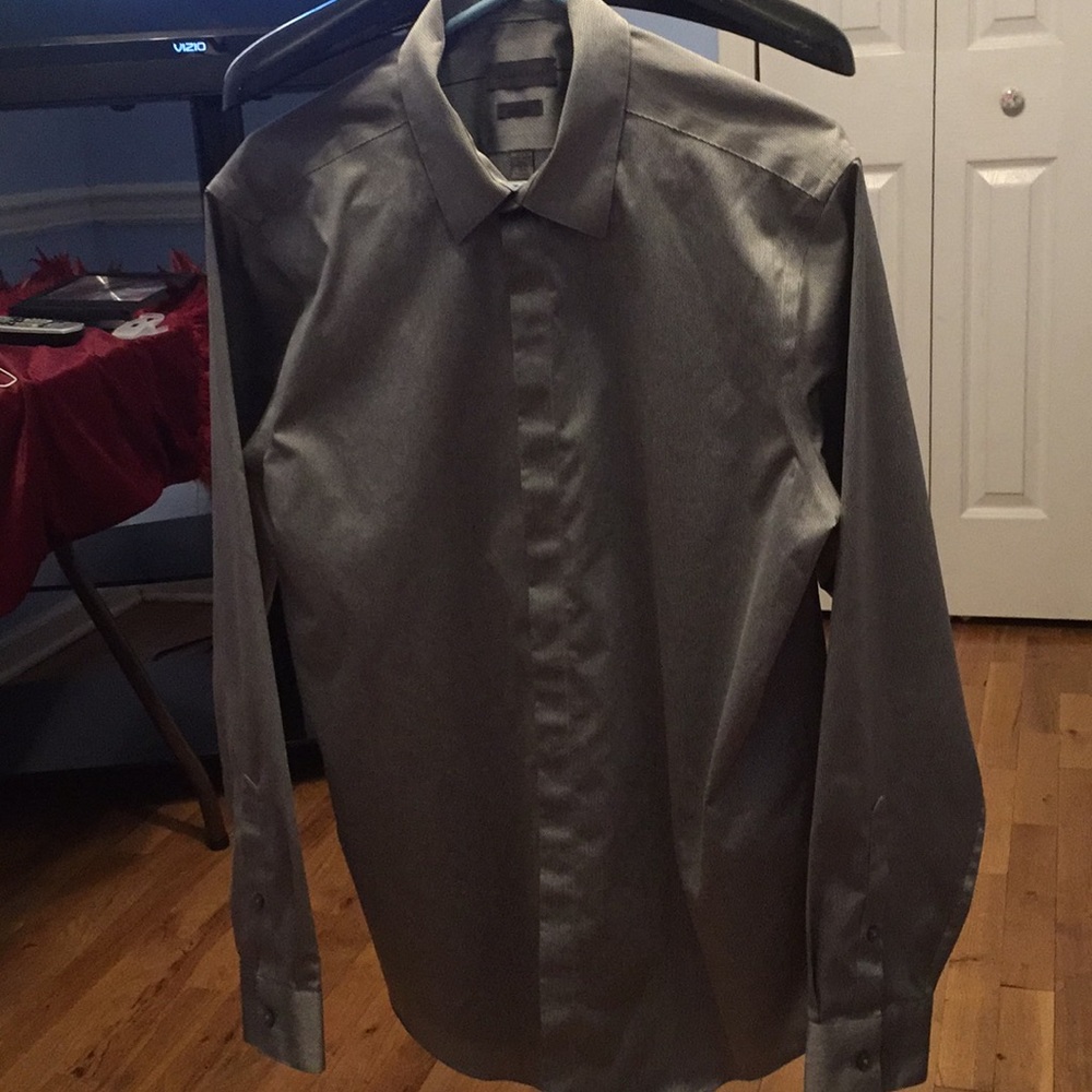 Mens slim fit Calvin Klein dress shirt