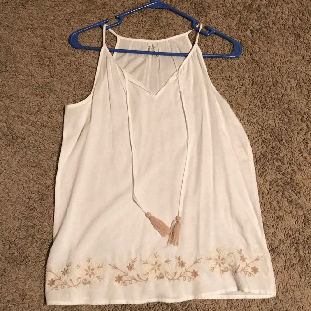 Comfy flowy white tank