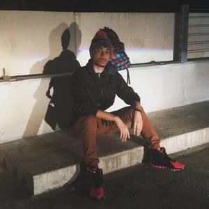 Meet your Posher, Wallace g.