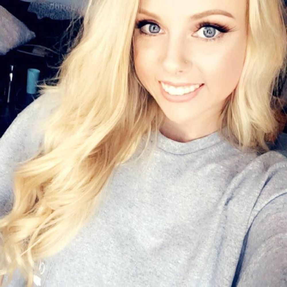 Meet your Posher, Haylee