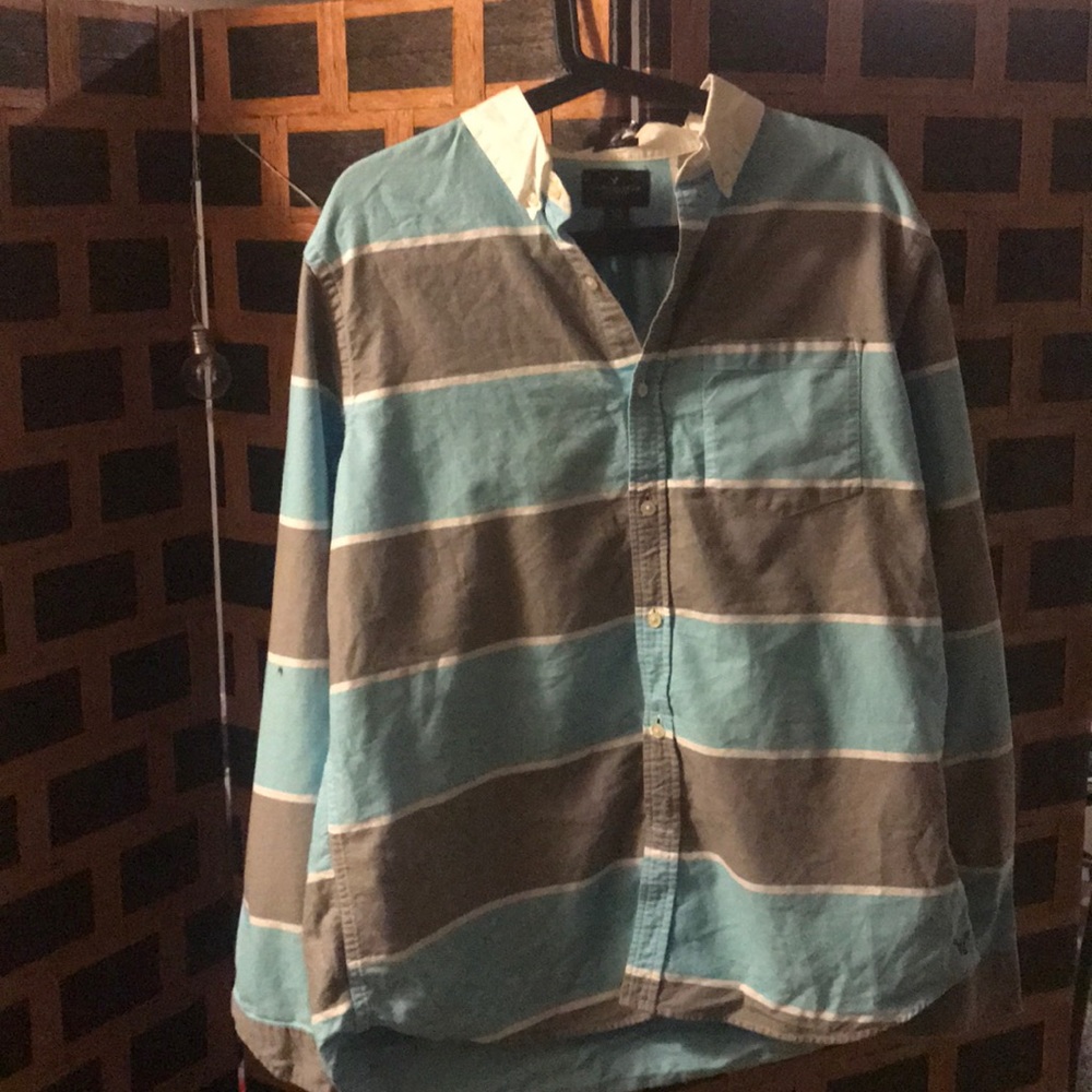 Men’s American eagle dress shirt