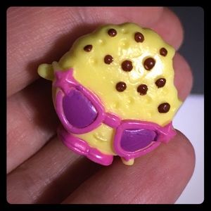 Kookie Cookie Shopkins Pin with Sunglasses