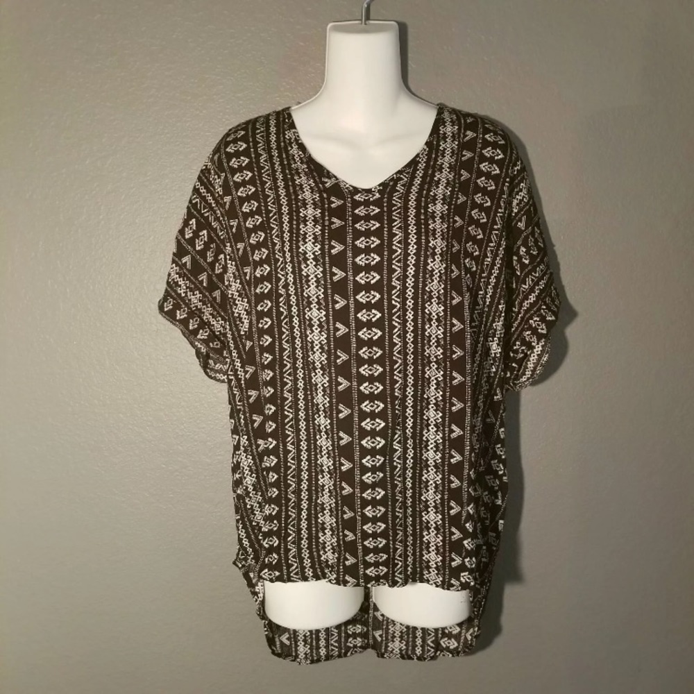 Staccato Black and White Tribal Top