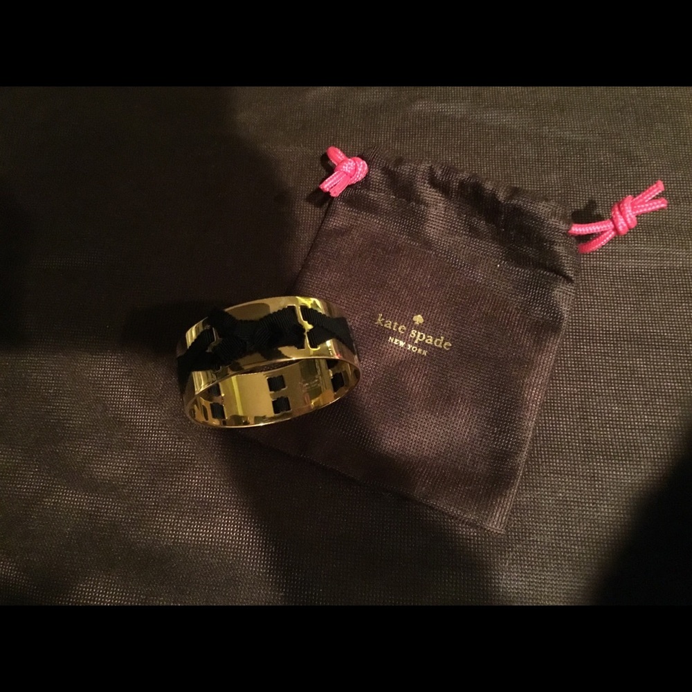 Kate Spade gold bangle - Picture 4 of 4