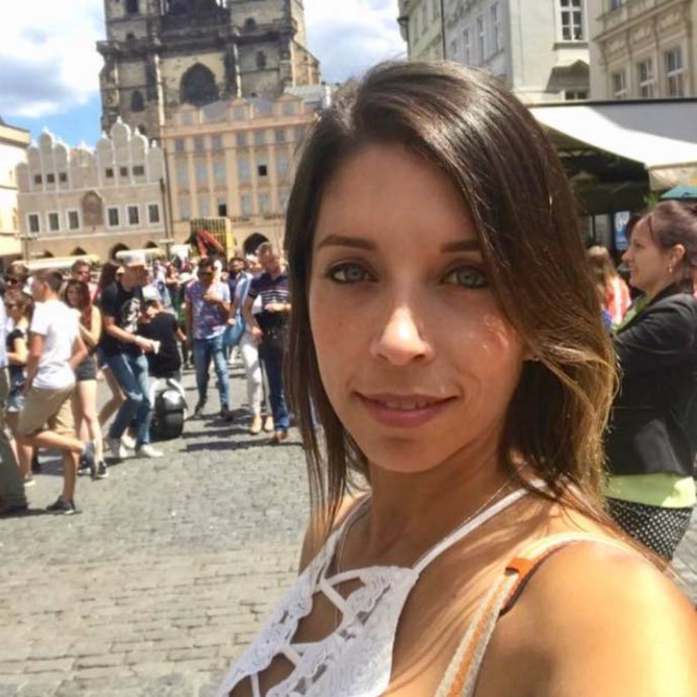 Meet your Posher, Andrea