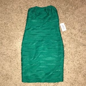 Strapless dress