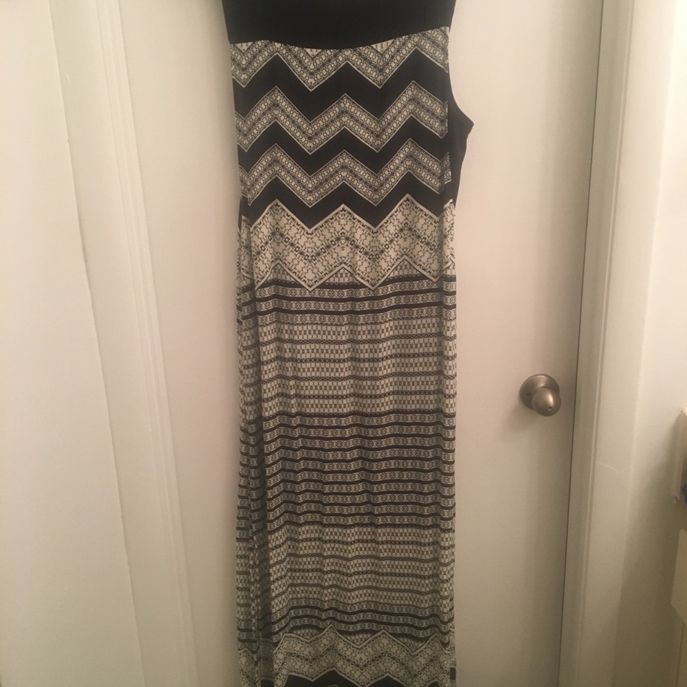 Floor length dress 2 slits