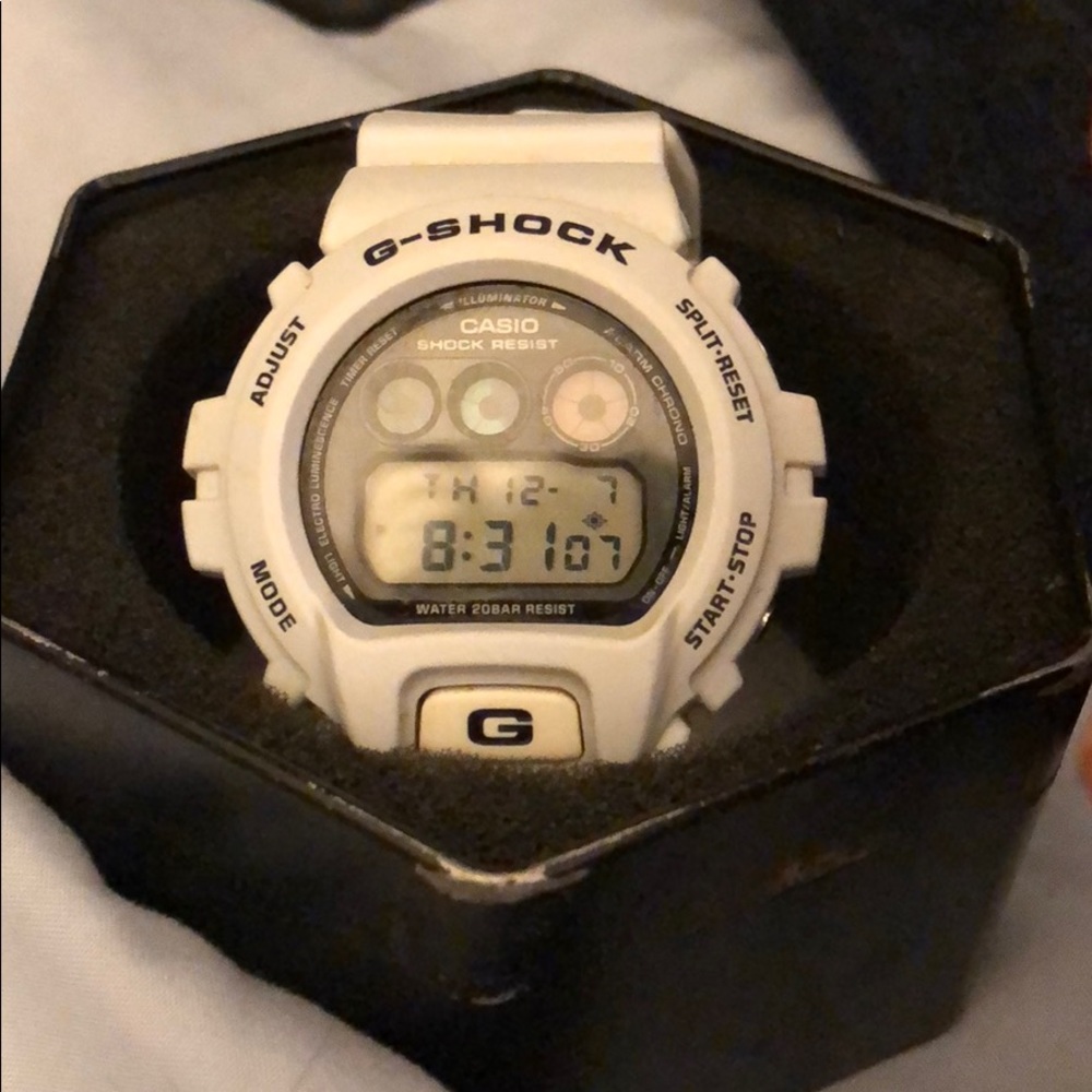 White G-Shock watch w/ tags