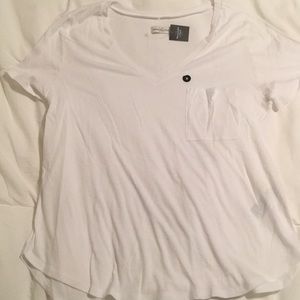 NEW Abercrombie and Fitch tee size m white