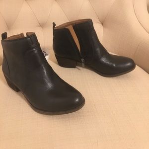 Lucky Brand ankle boots size 8