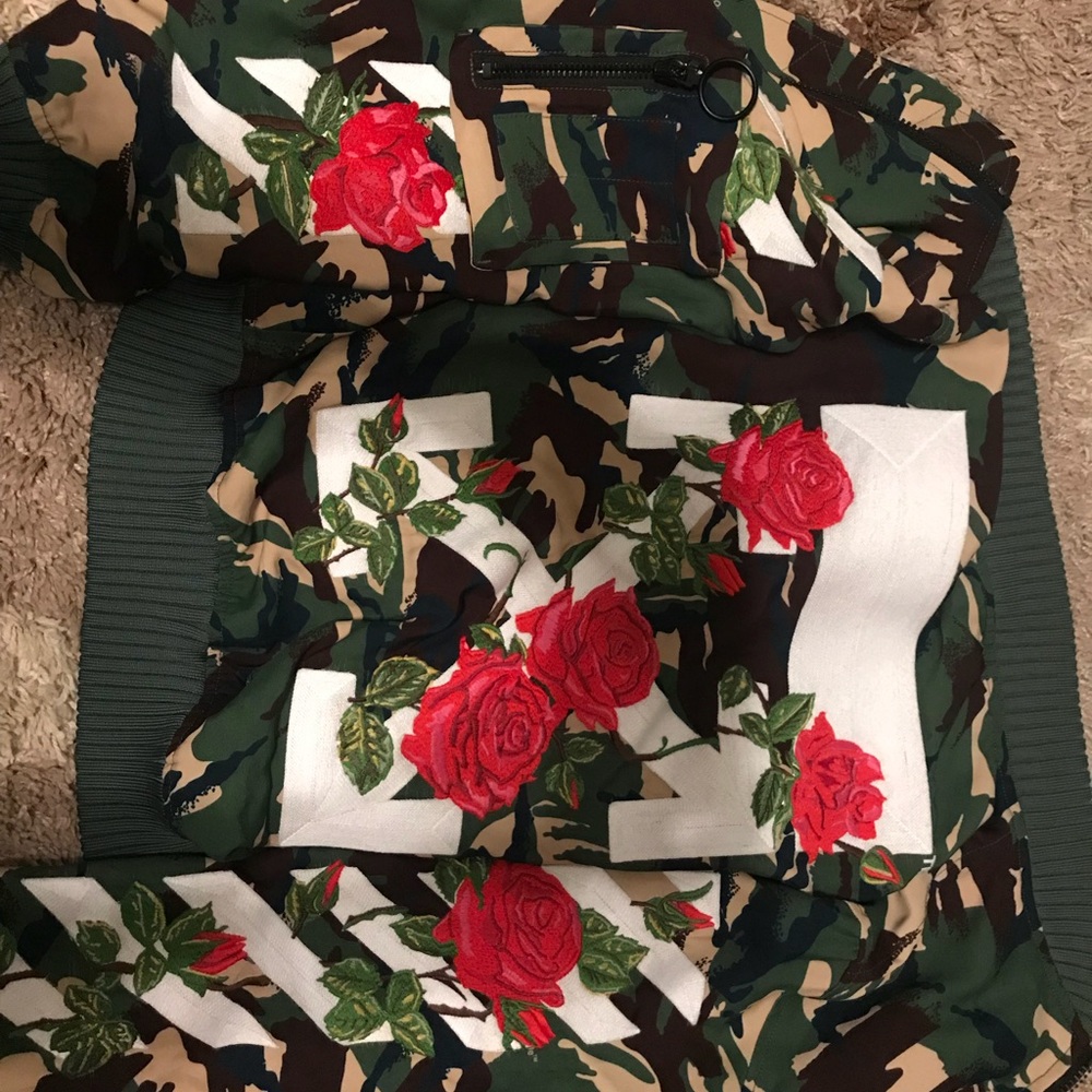 Off-White Camo bomber jacket - Picture 2 of 6