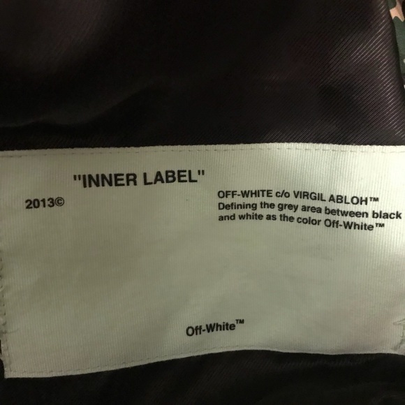 Off-White Camo bomber jacket - Picture 4 of 6